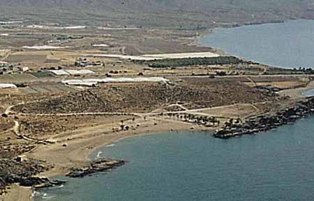 Percheles playa nudista photo